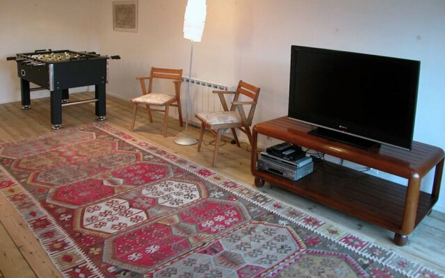 Luxurious Villa in Locquirec With Terrace