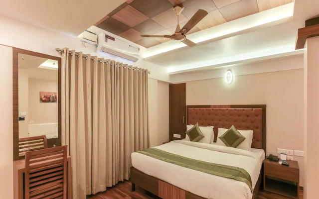 Treebo Goodland Residency - 500m from Railway Station