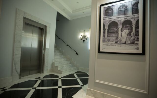 Seven Rooms Boutique Hotel