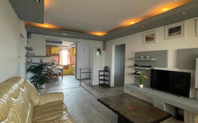 Lovely 3 bedrooms Apartament