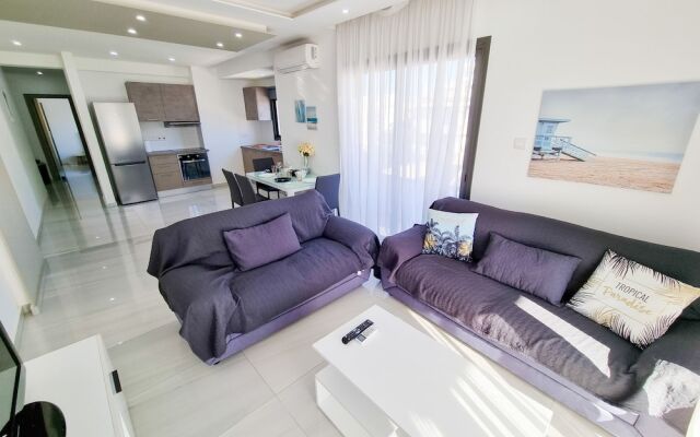 Sea La Vie Seaview Apartment