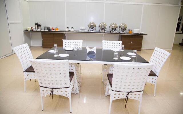 Ruby Pride Luxury Hotel