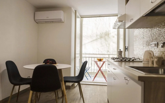 Via Nilo 20 Appartamento Grande