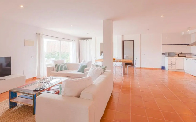 Villa Serretes