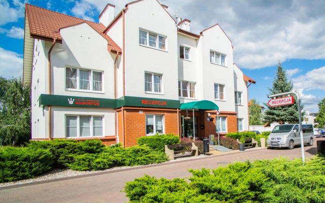 Warsaw -  Apartments Apartamenty Wilanów