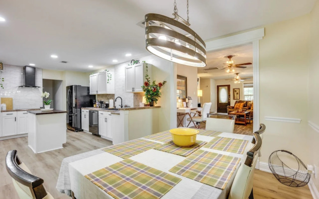 Backyard, Deck & Fire Pit: Conroe Getaway