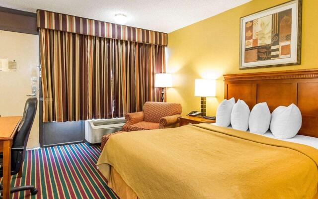 Quality Inn Dyersburg I-155