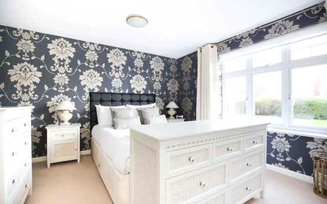 Week2Week Stunning 2 Bed Tynemouth Apartment