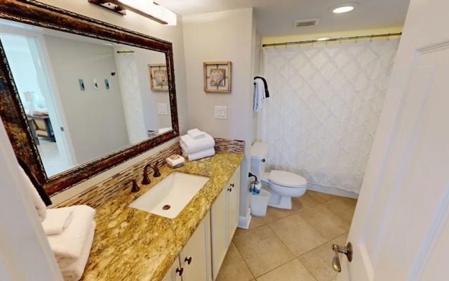 Beach House 301a 2 Bedroom Condo