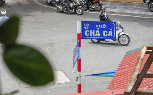 Little Balcony Hang Ca