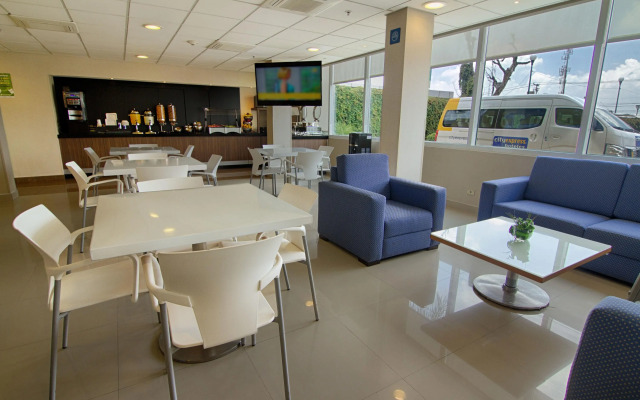 City Express Tepatitlan