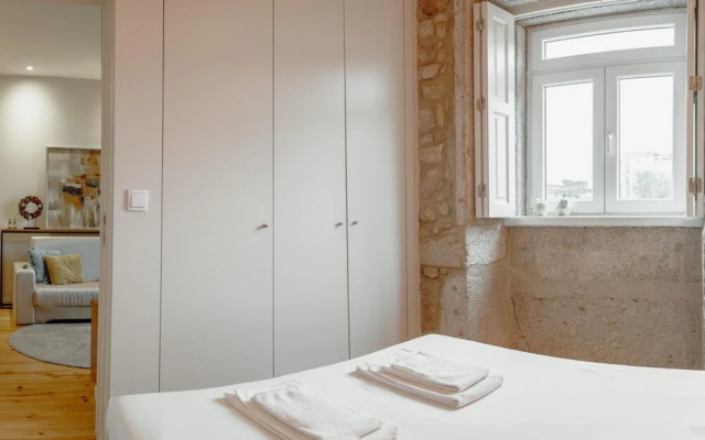 Oporto Pool Apartment by Vacationy