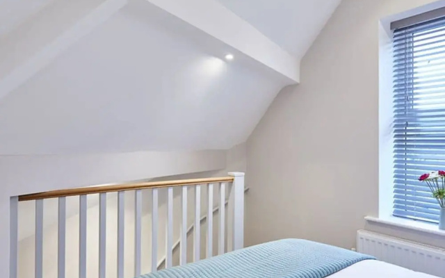 Host Stay Ramblers Retreat