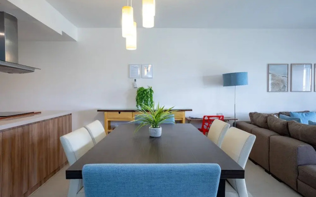 Mareazul 2 Bedroom Condo