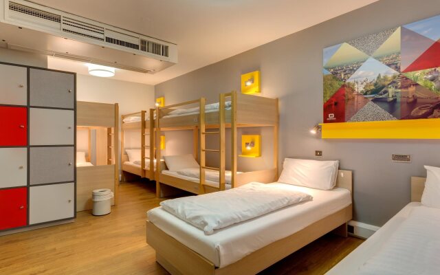 MEININGER Hotel London Hyde Park - Hostel