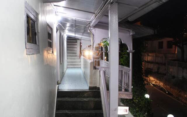 OYO 3828 Hotel Ashok