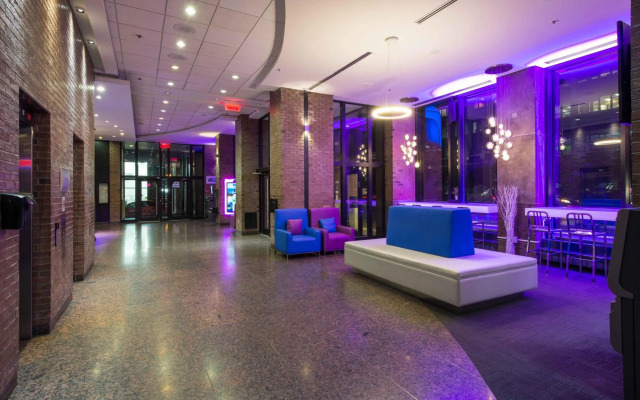 Travelodge Hotel by Wyndham Montreal Centre