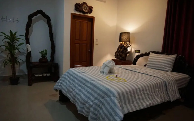 WoodrootsBanteaychhmar