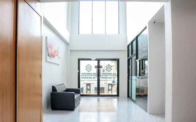 S2 Airport Residence