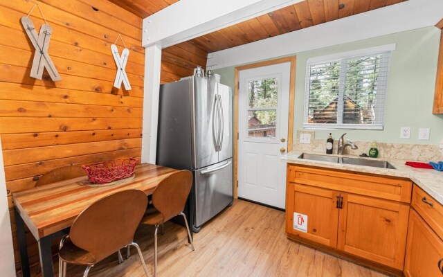 069 - Lazy Bear Lair