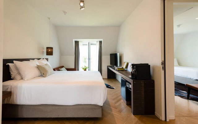 Van Heeckeren Hotel