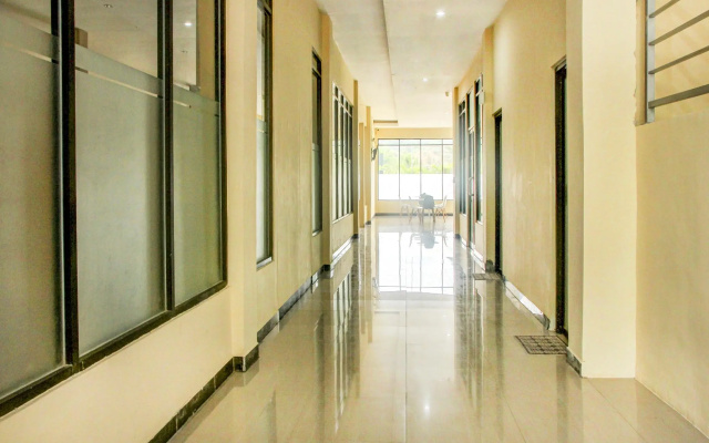Capital O 3327 Grand Tawiri Hotel