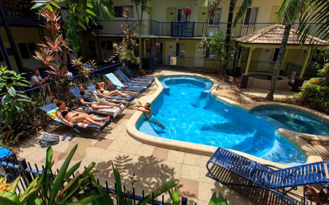 YHA Cairns Central