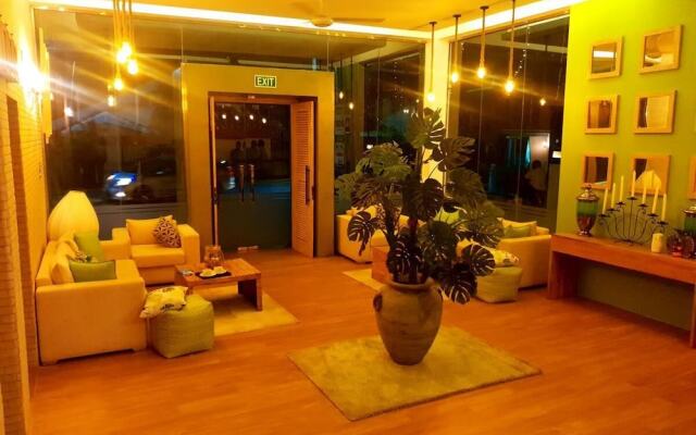 J leaf Hotel by Blue Bird