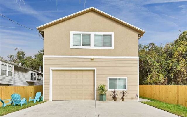 Pelican Beach - Three Bedroom Home