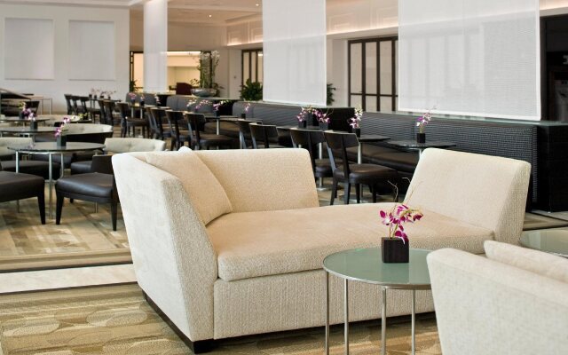 Pier Sixty-Six & Marina