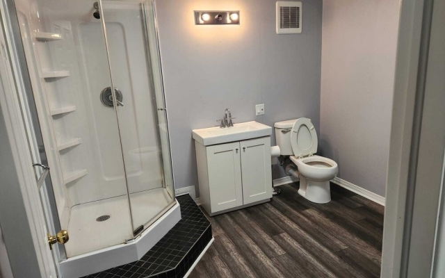 D'Amour Single Room Self Check-In