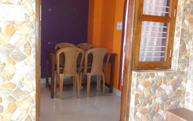 Four Seasons Home Stay (1BDH)