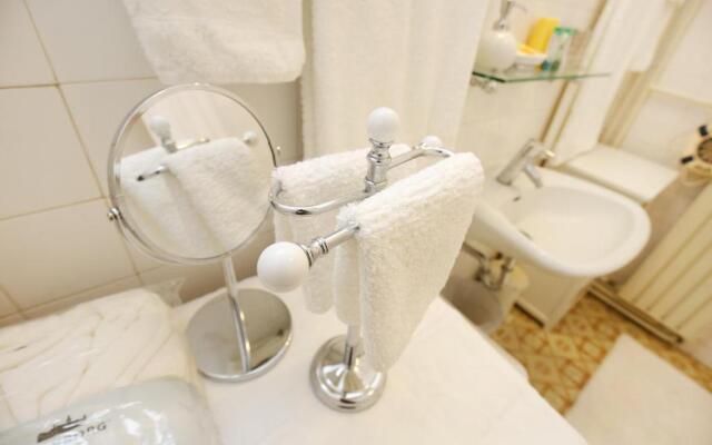 Prokonzul 2BR apartment in old town
