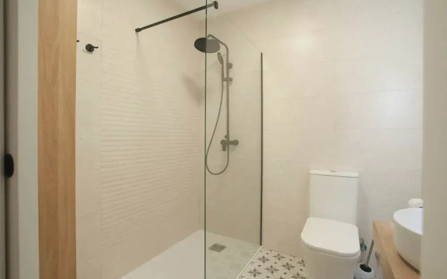 Beautiful Sunny Apartment