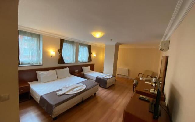 Triada Hotel Gayrettepe