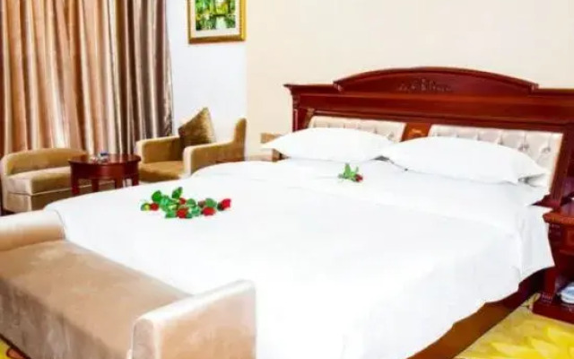 Exquisite Hotel