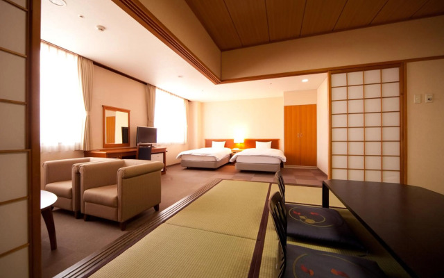 Kikunan Onsen UBL Hotel