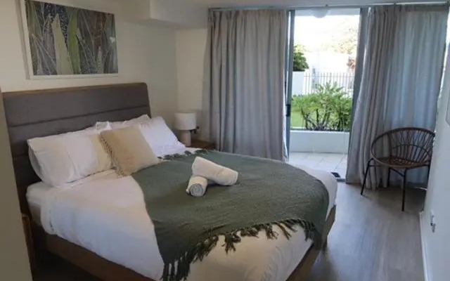 Ground Floor Luxury Oceanfront Apartment