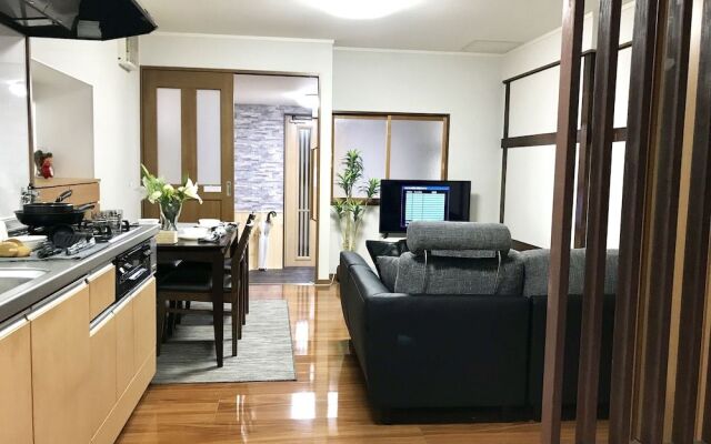 Osaka Premium House