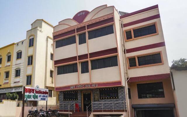 SPOT ON 79168 Akshay Lodge