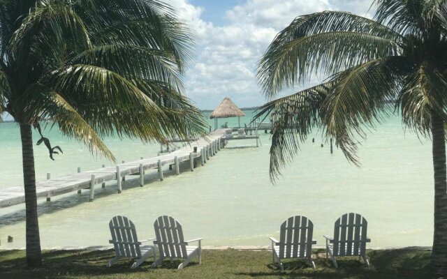 Tilt-TA-Dock Resort Belize