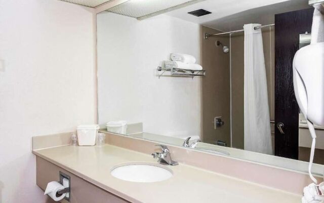 My Home & Suites Madison