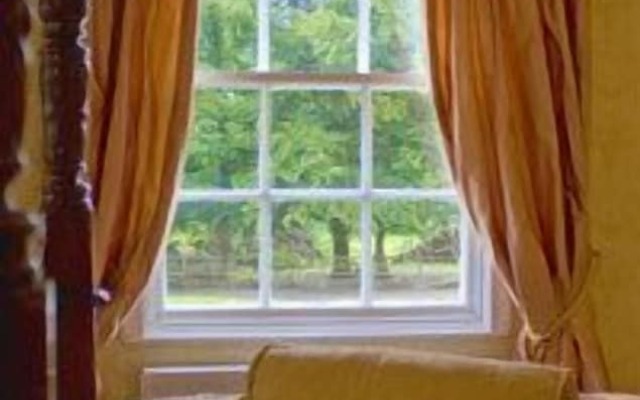 Tullylagan Country House Hotel