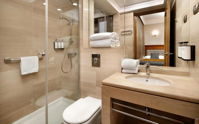 Hispanos 7 Suiza Apartament Restaurant