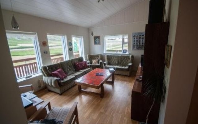 Guesthouse Borg-Njardvík