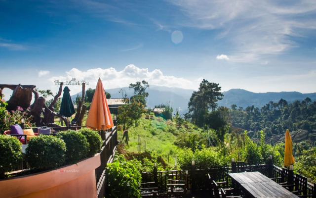 Phu Mork Dao Resort