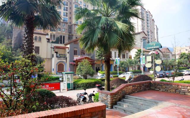 IU Hotel Guiyang Future Ark Baoli New City