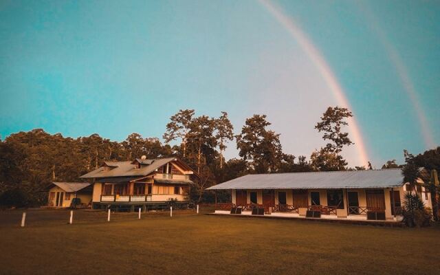 Puerto Quito Lodge