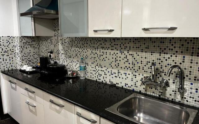 Yuhi Suites