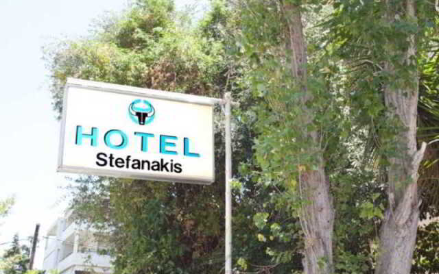 Stefanakis Hotel & Apartments